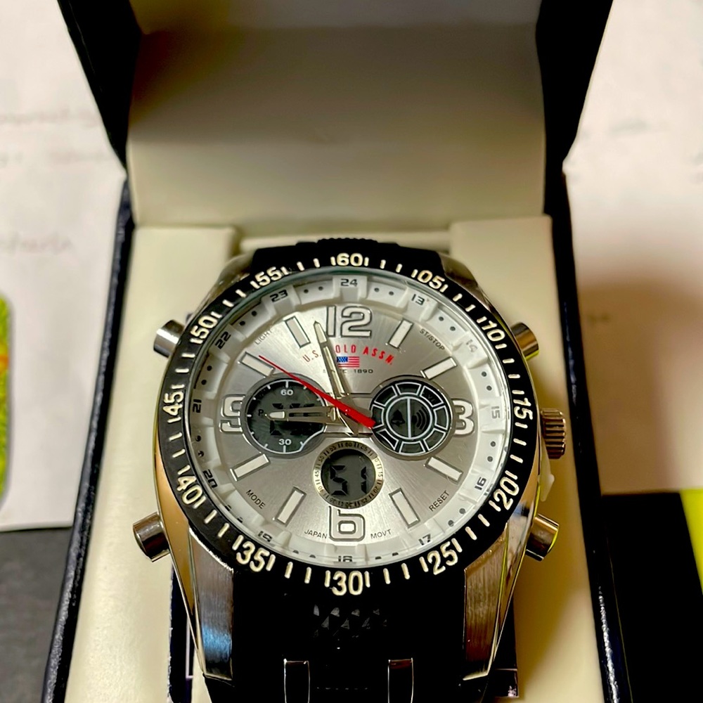 Mens BRAND NEW watch